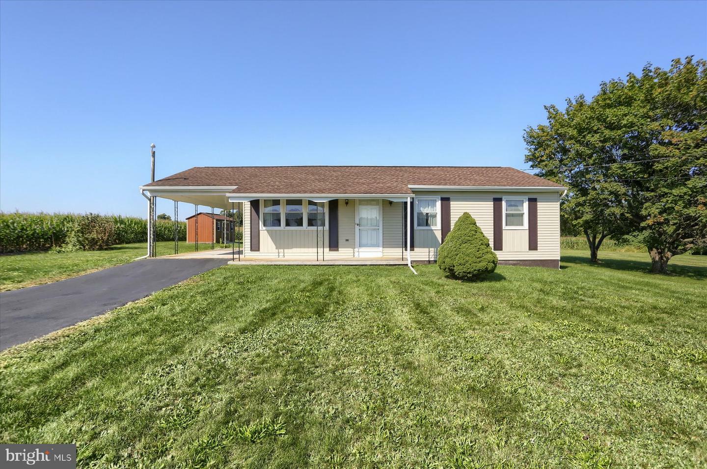 Property Photo:  572 Petersburg Road  PA 17015 