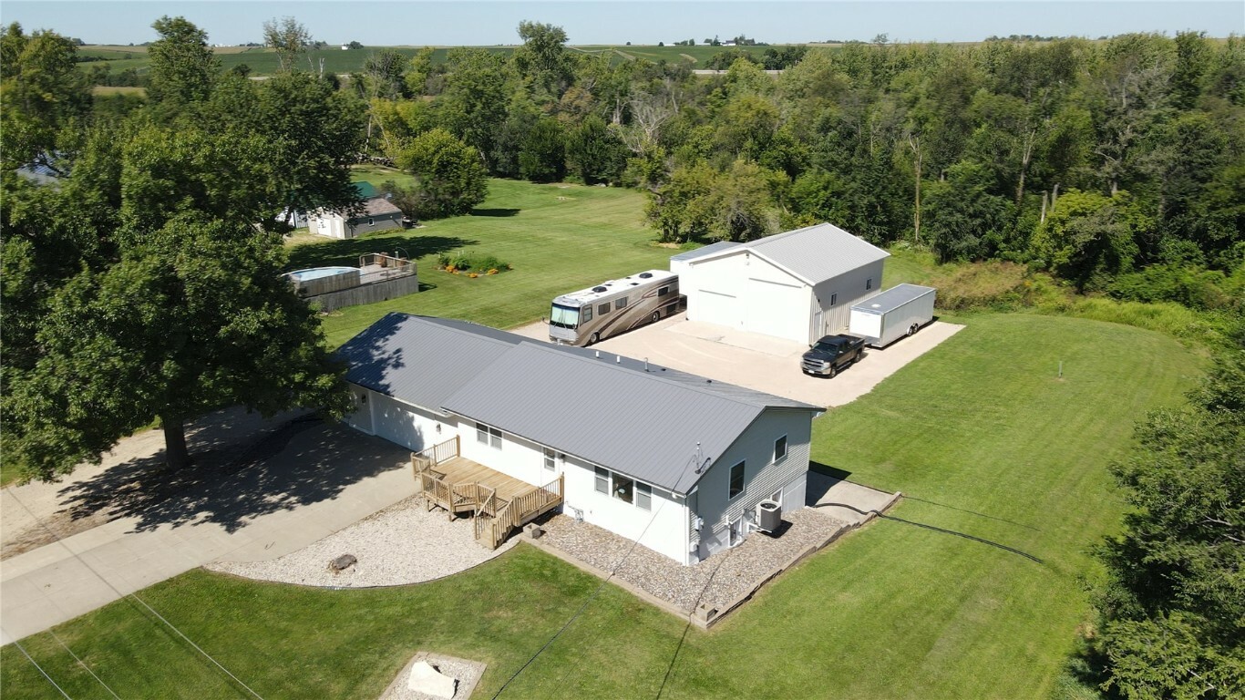 Property Photo:  7400 Railway Street  IA 52324 