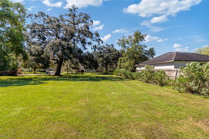 Property Photo:  000 Pleasant Valley Drive  TX 77486 