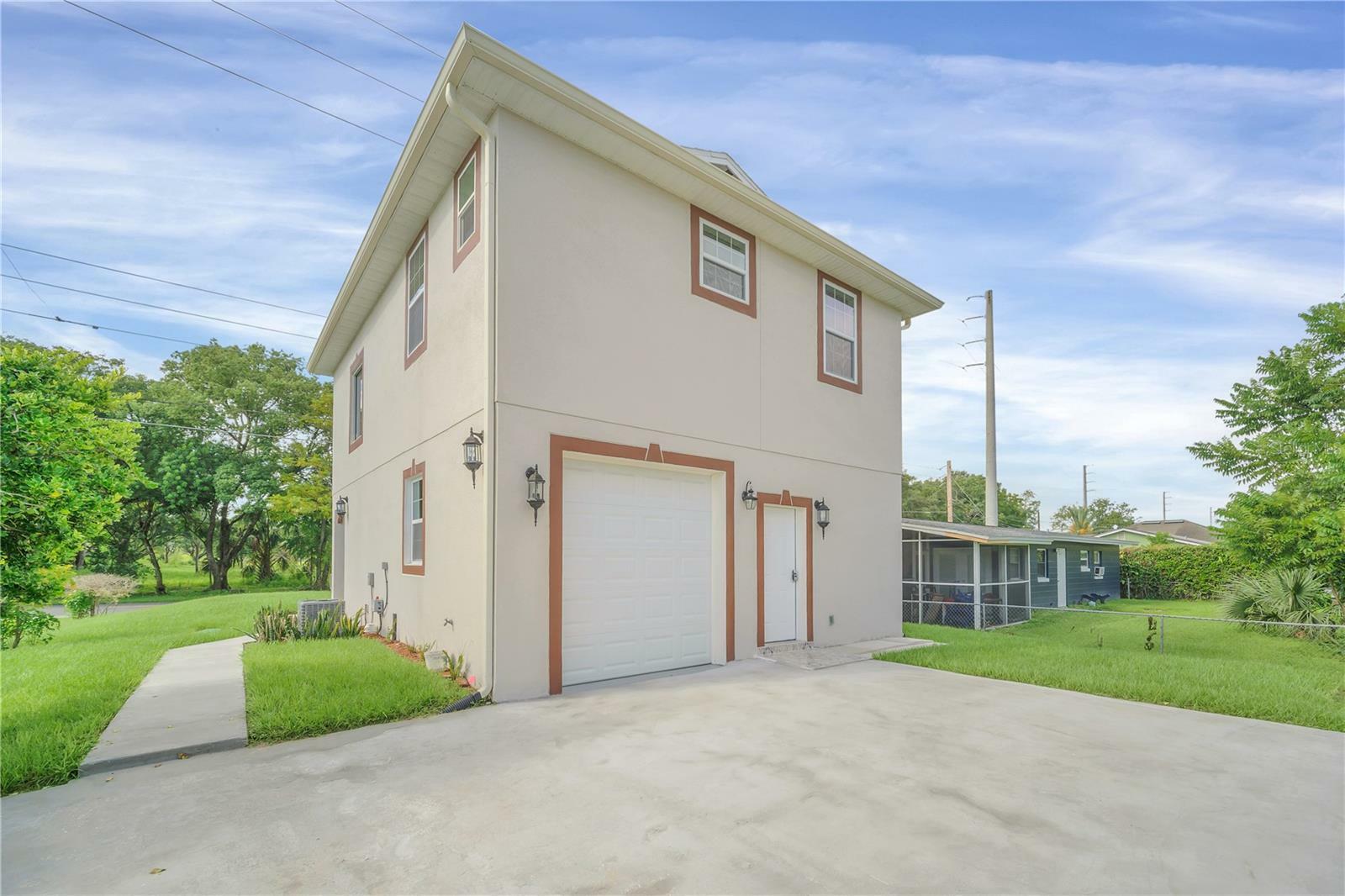 Property Photo:  821 E Story Road  FL 34787 