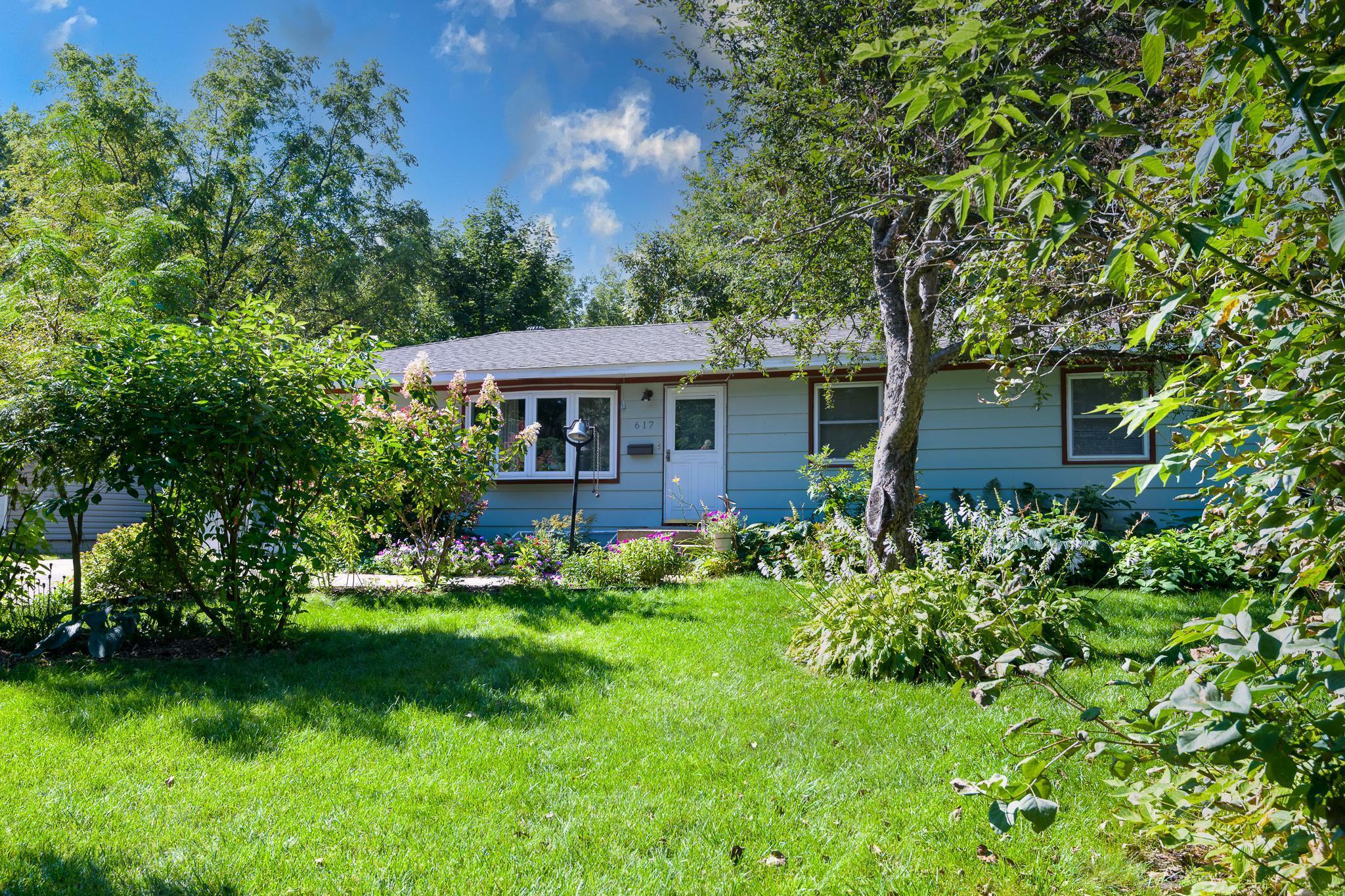 Property Photo:  617 4th Avenue N  MN 56379 