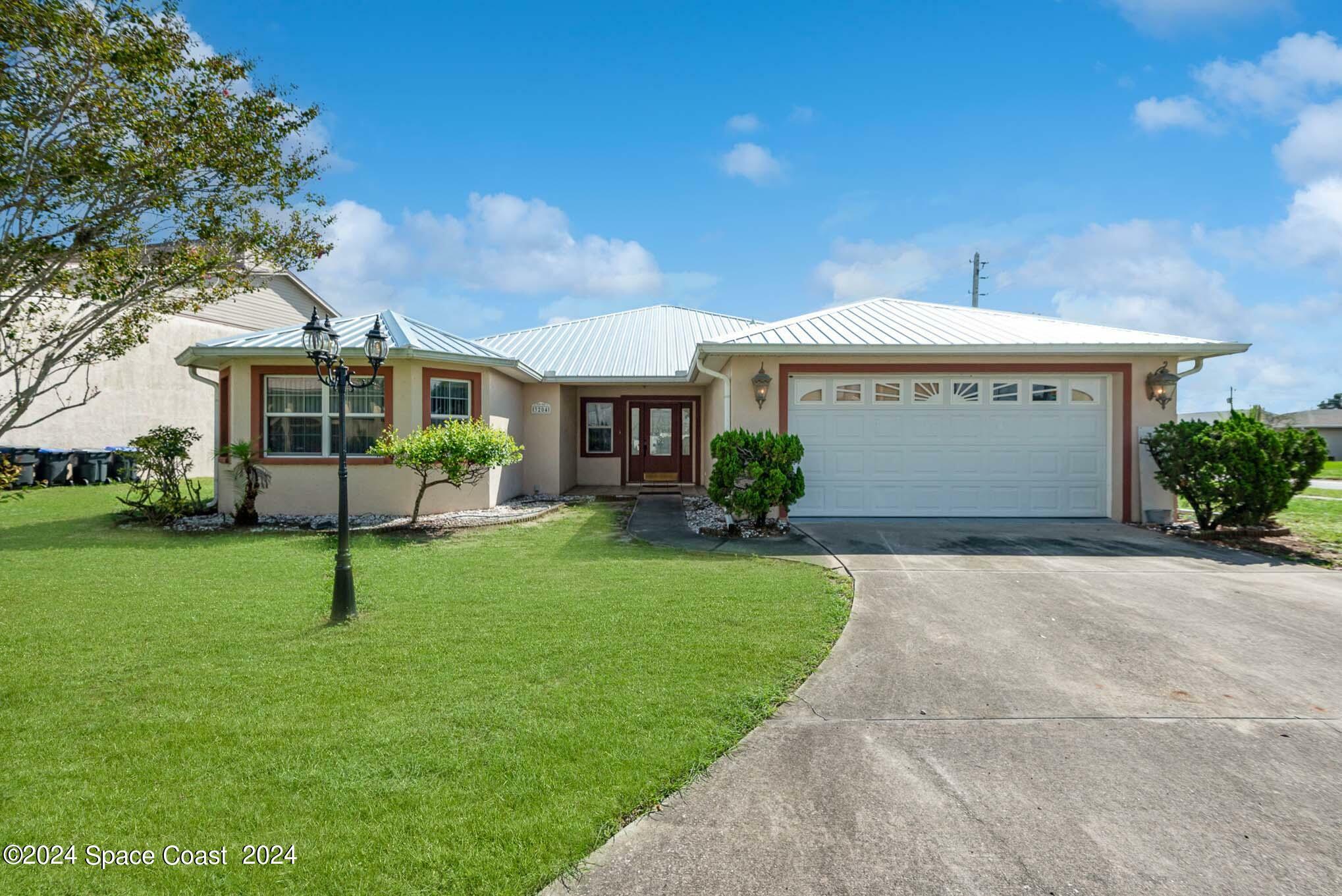 Property Photo:  3204 Finsterwald Drive  FL 32780 