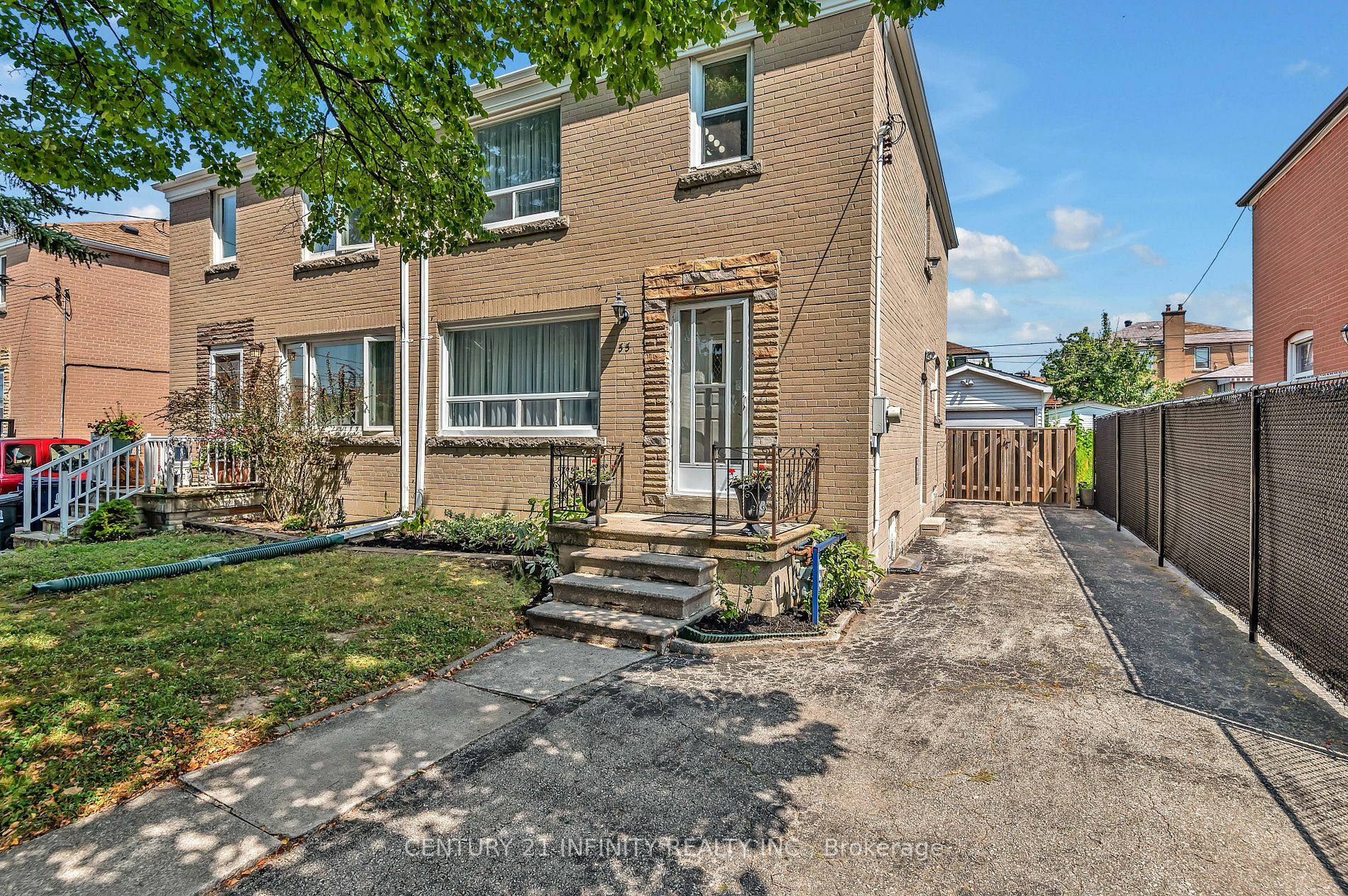 55 Laurel Ave  Toronto ON M1K 3J4 photo