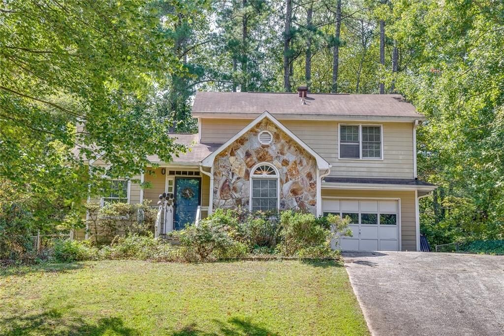 Property Photo:  3969 Evelyn Drive  GA 30127 