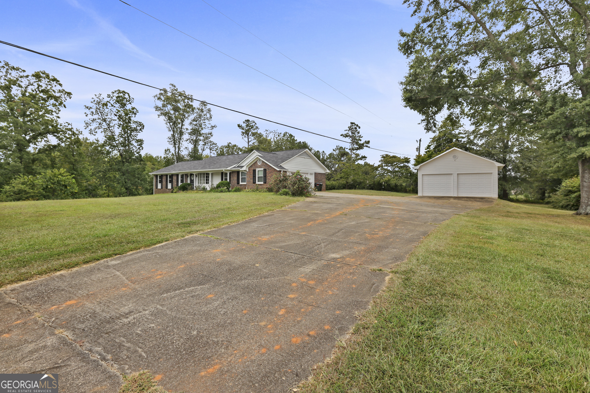 Property Photo:  24 Briar Ridge Road  GA 30263 