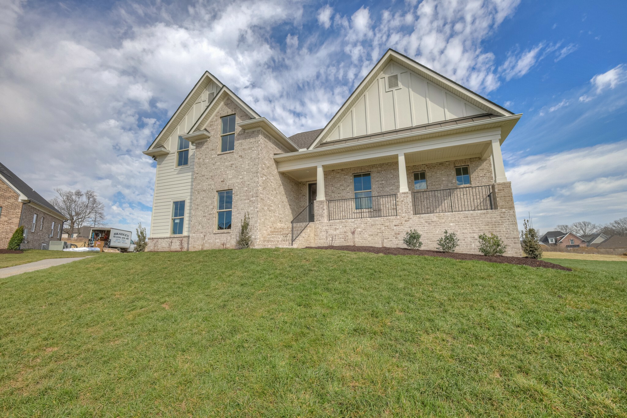 Property Photo:  403 Taylers Cir  TN 37087 