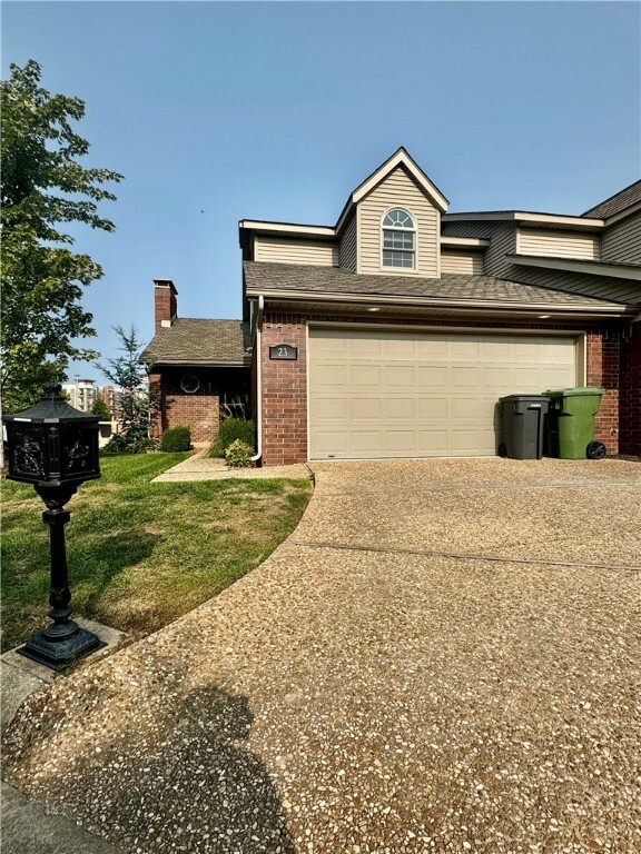 Property Photo:  23 W La Quinta Court  AR 72758 