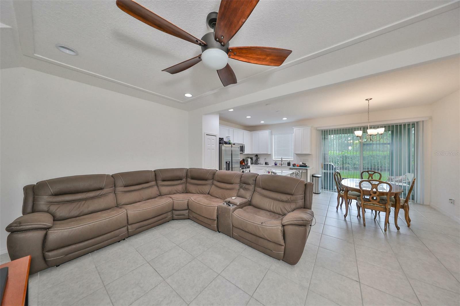 Property Photo:  6378 Camino Drive  FL 33572 