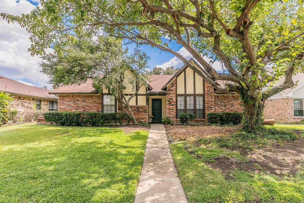 Property Photo:  1708 Mayflower Drive  TX 75007 