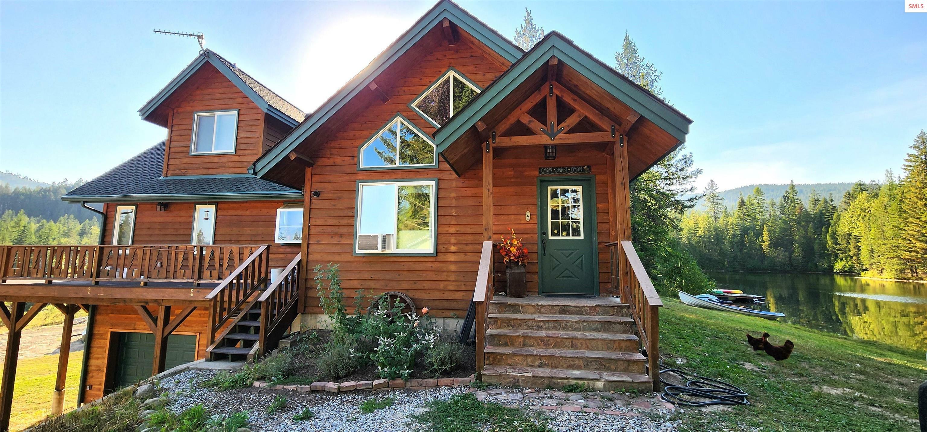 Property Photo:  727 Hell Roaring Rd  ID 83864 