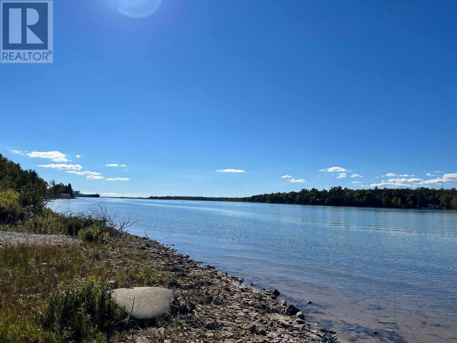 Photo de la propriété:  1405 Sailors Encampment Dr  ON P0R 1J0 