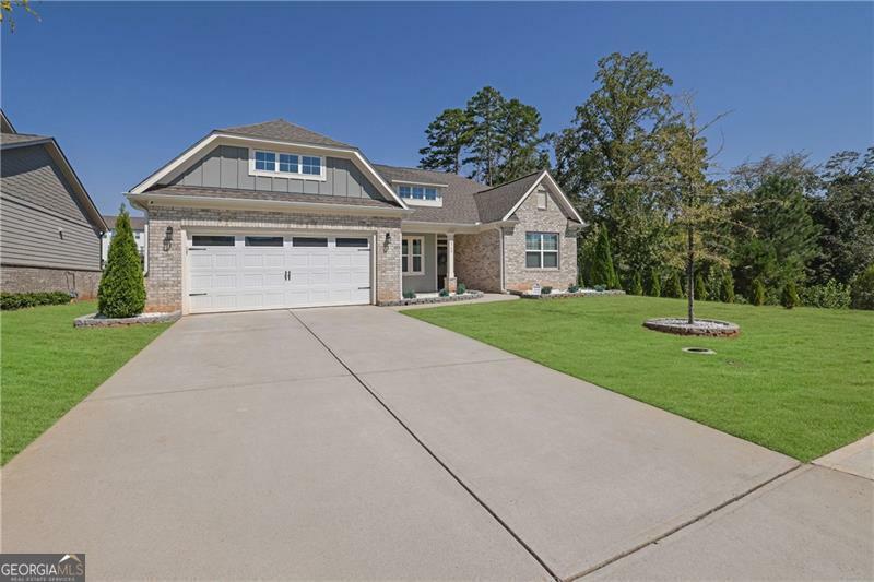 6748 Cambridge Drive  Flowery Branch GA 30542 photo