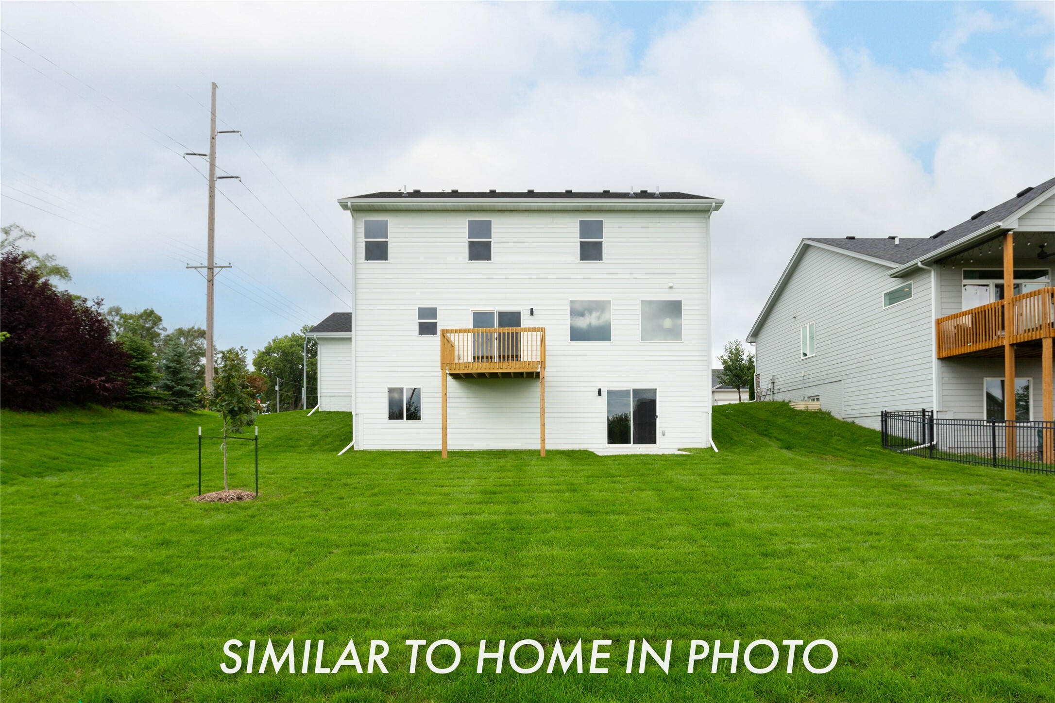 Property Photo:  1449 S 91st Street  IA 50266 