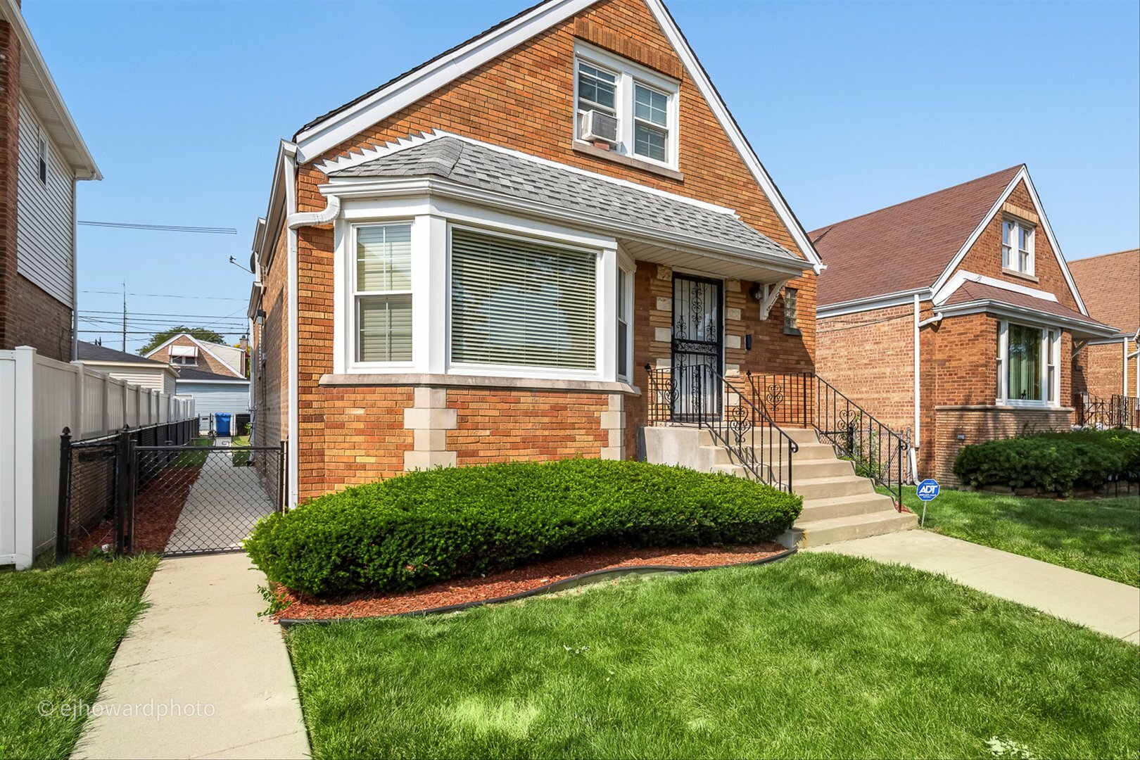 Property Photo:  8018 S Troy Street  IL 60652 