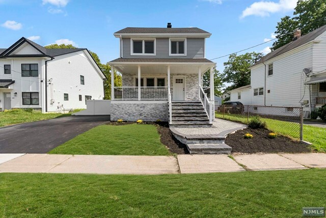 Property Photo:  240 Berry Street  NJ 07601 