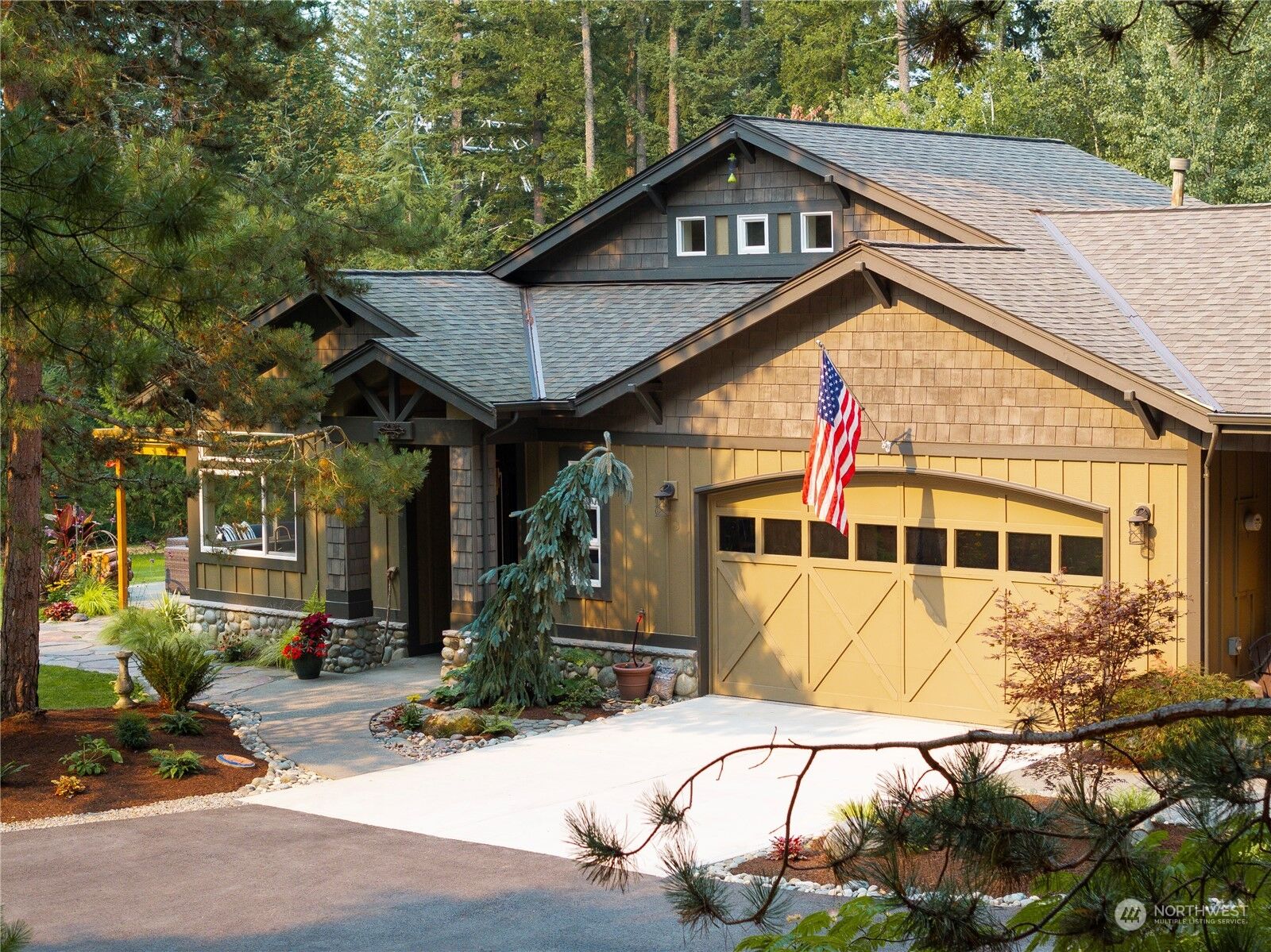 Property Photo:  25630 NE 30th Court  WA 98053 