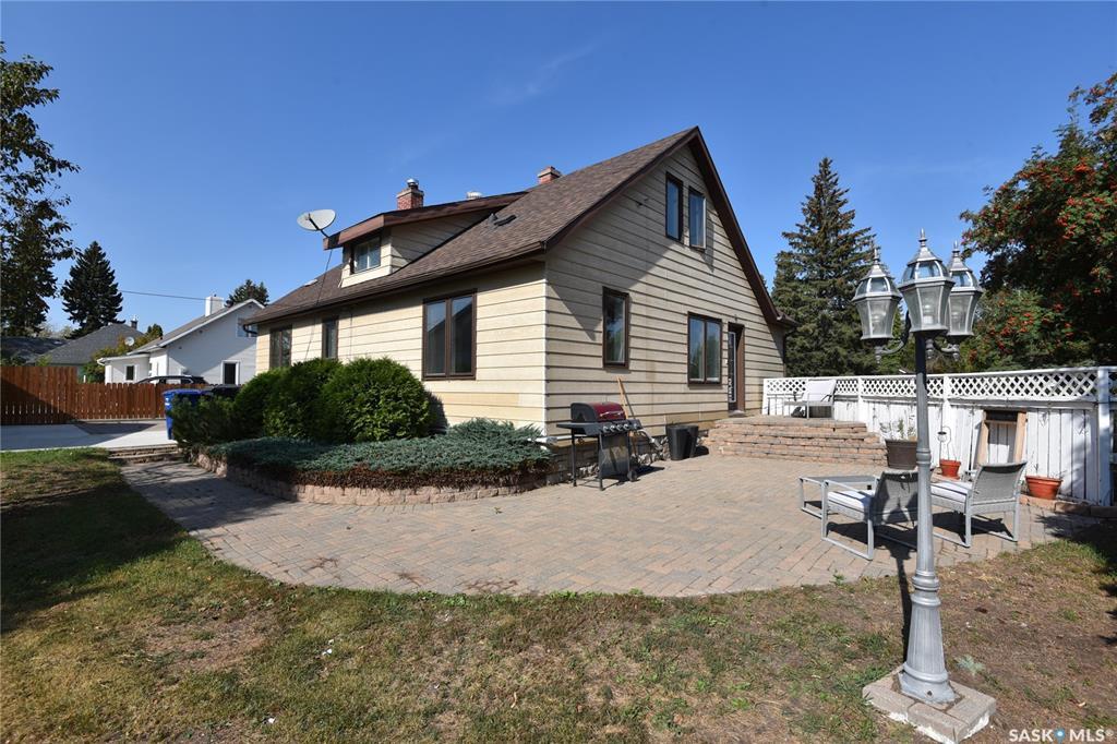 Property Photo: 412 Centre Street SK S0E 1E0