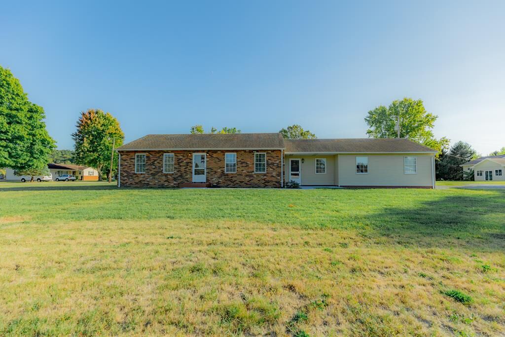 Property Photo: 13 Cameo Lane OH 45601