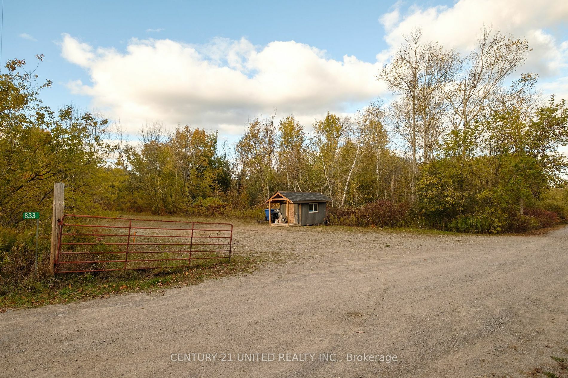 Photo de la propriété:  833 Iron Woods Dr Part 1  ON K0L 3A0 