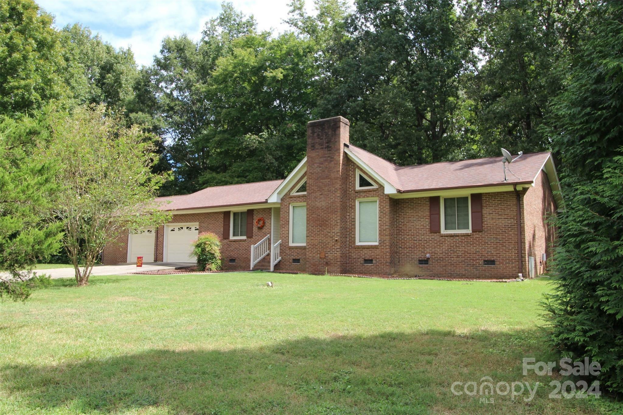 Property Photo:  3315 Reid Circle  NC 28112 