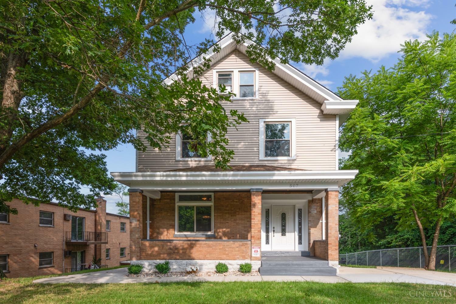 Property Photo:  507 Woodlawn Avenue  OH 45205 