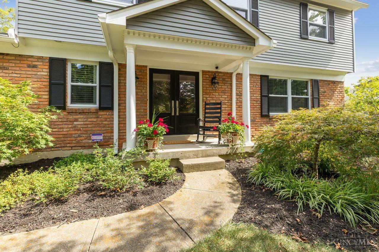 Property Photo:  10254 Kingsport Drive  OH 45241 