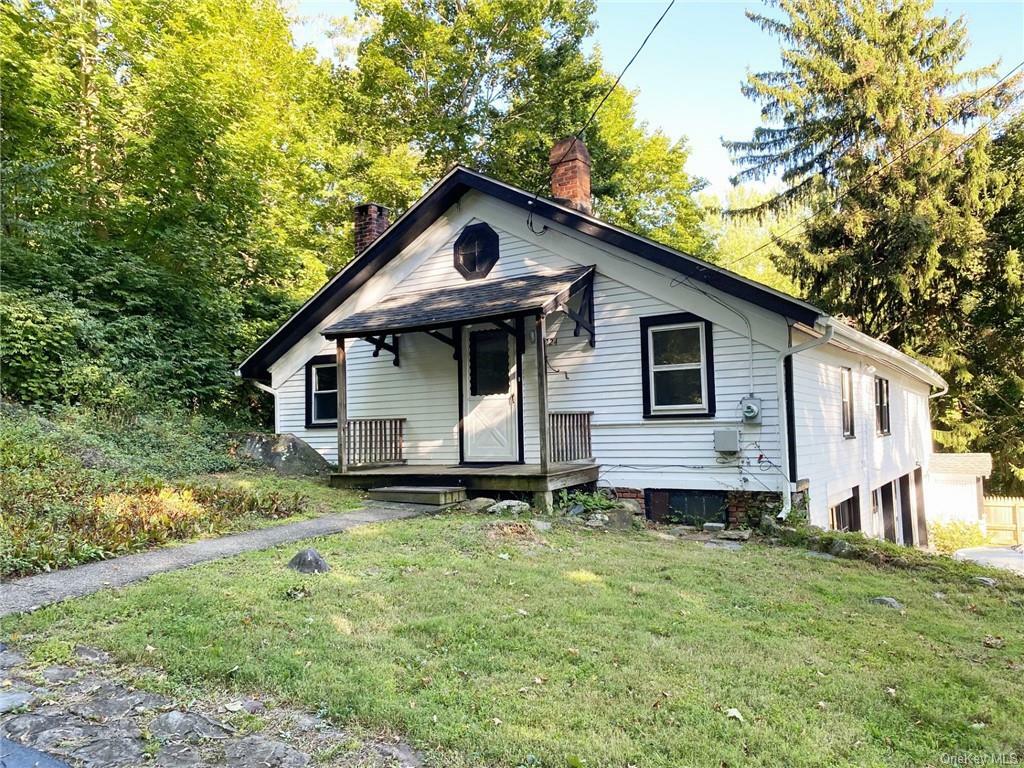 Property Photo:  224 Washburn Road  NY 10510 