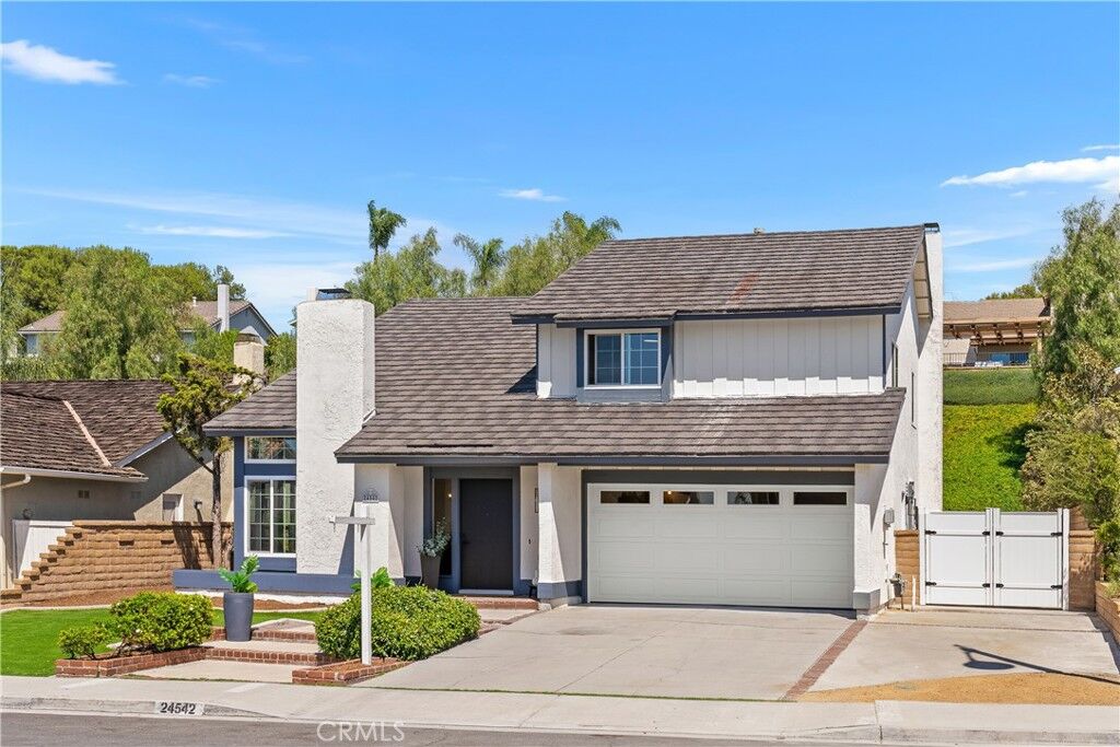 Property Photo: 24542 Aguirre CA 92692