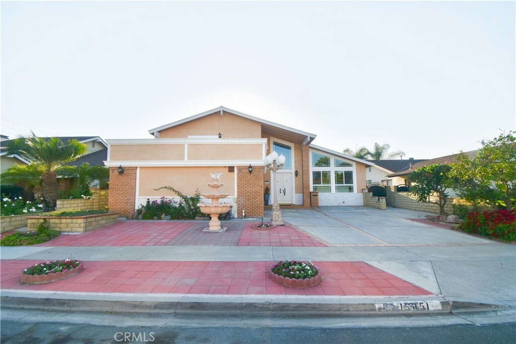 Property Photo:  15451 S Maryknoll Street  CA 92683 