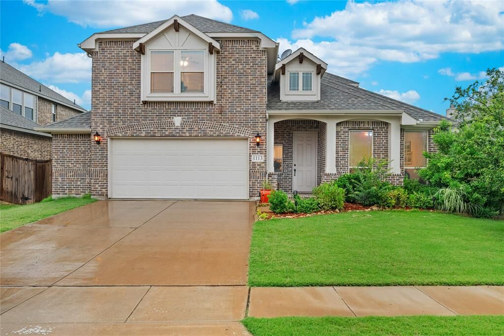 Property Photo:  1113 Alderwood Drive  TX 76247 