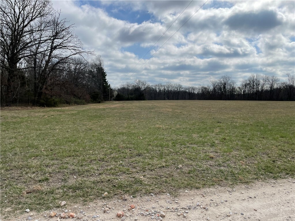 Property Photo:  10750 Roman Road  AR 72712 