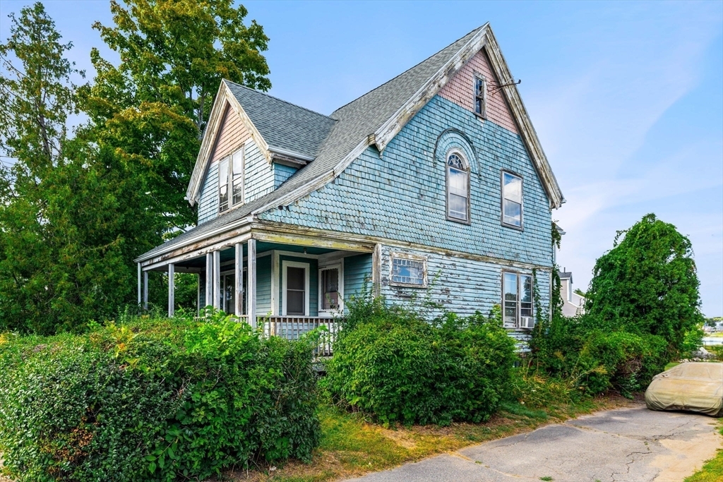 Property Photo:  24 Ballard St  MA 01906 