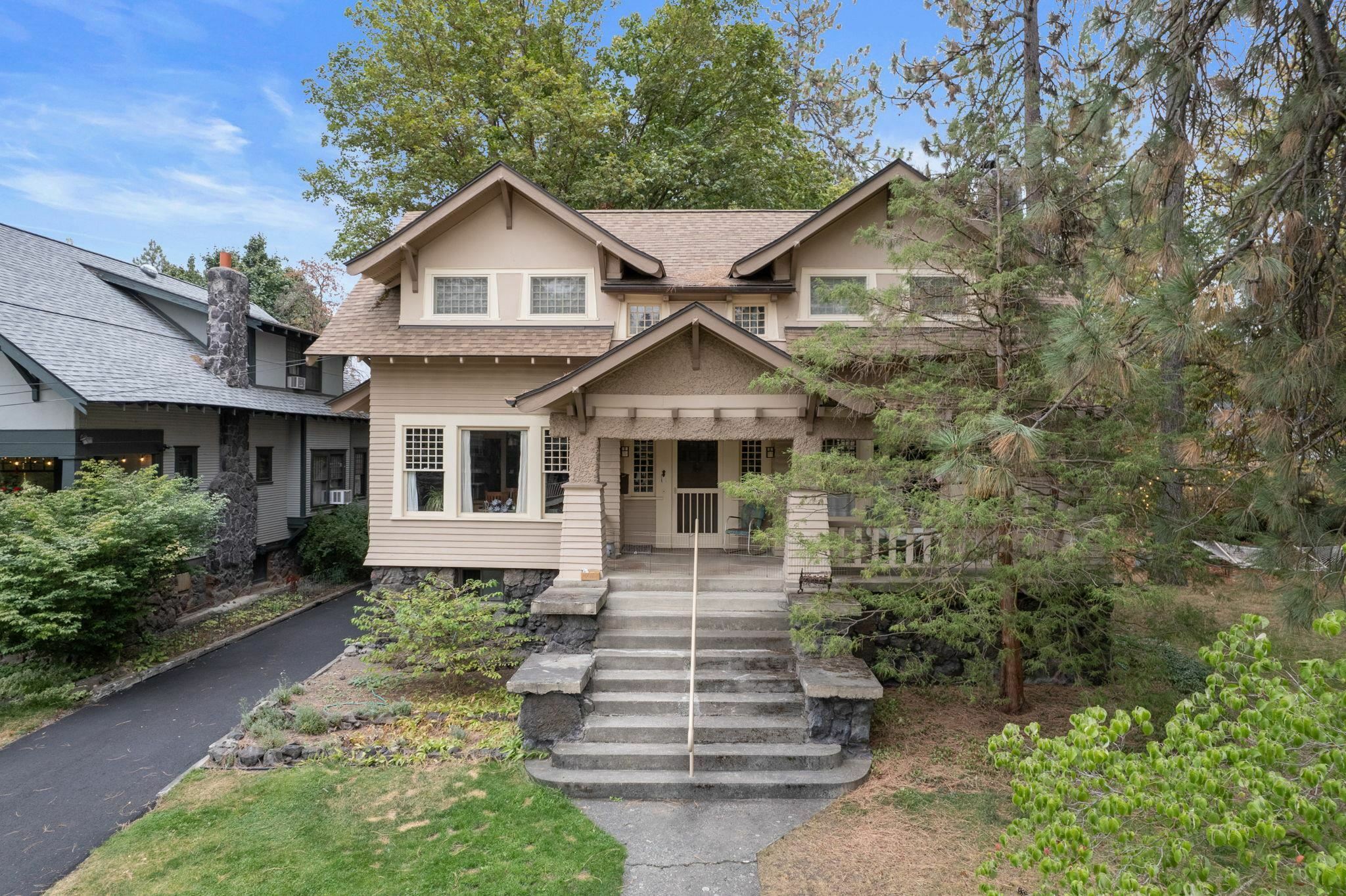 Property Photo:  1207 S McClellan St 120 W 13th Ave  WA 99204 