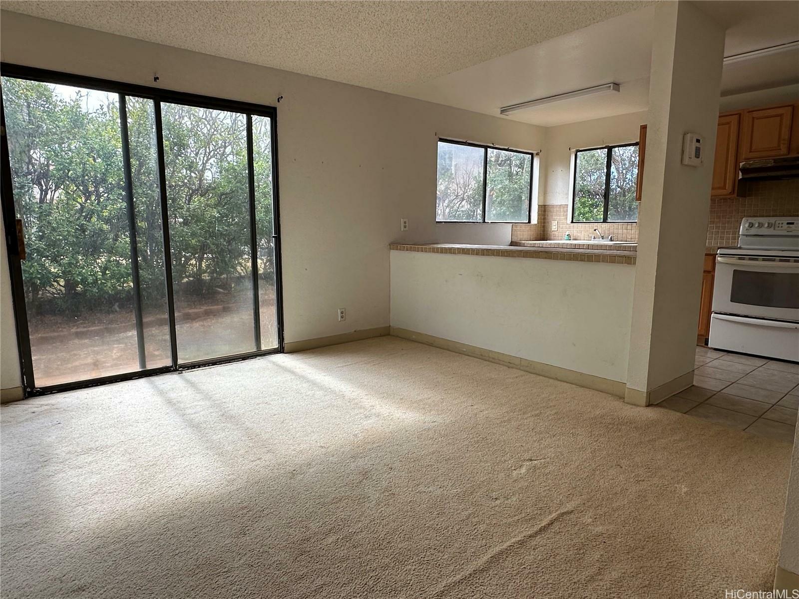 Property Photo:  91-1062 Huluhulu Street  HI 96706 