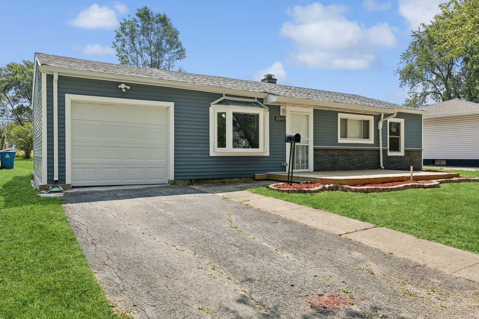 Property Photo:  22407 Strassburg Avenue  IL 60411 