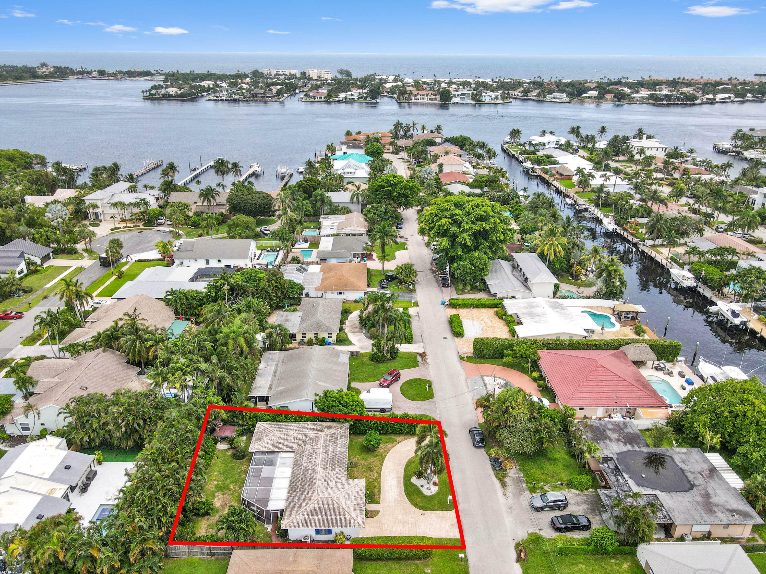 Property Photo:  651 Ocean Inlet Drive  FL 33435 