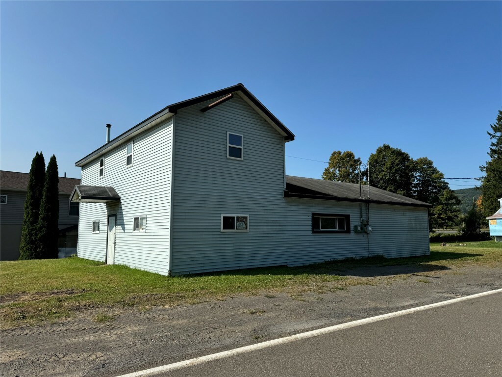 Property Photo:  1132 Old Route 17  NY 13865 