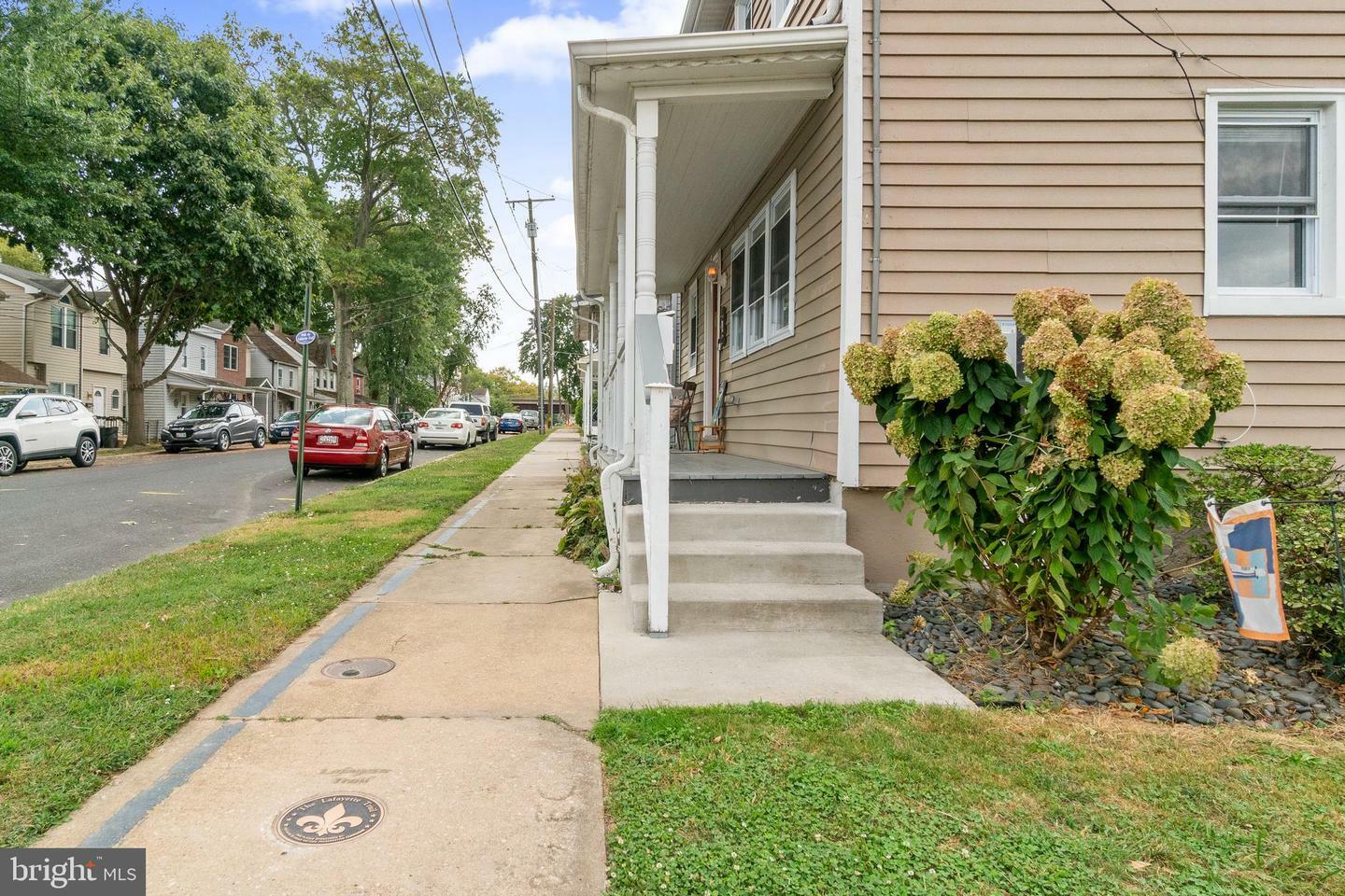 Property Photo:  642 N Stokes Street  MD 21078 