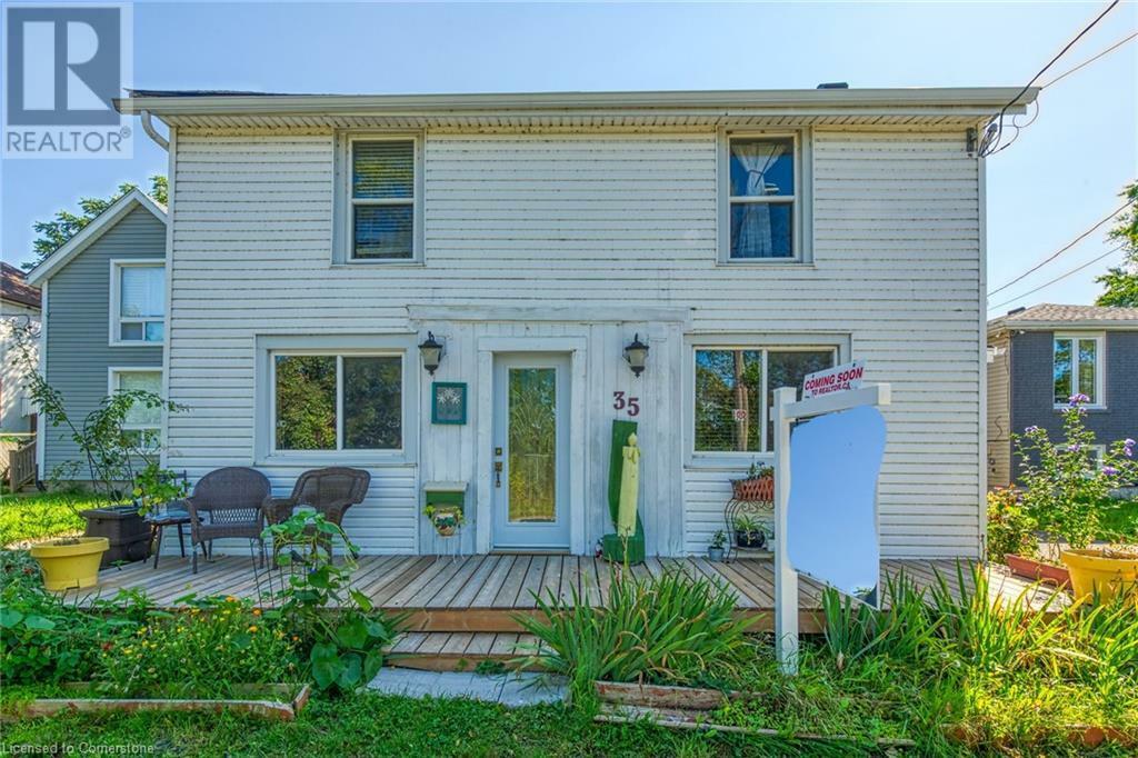 Photo de la propriété: 35 Canal Bank Road ON L3K 2M6