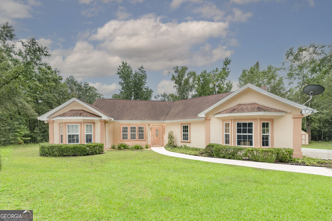 Property Photo:  85 Palomino Court  GA 31569 