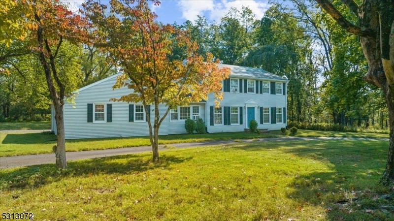 Property Photo:  21 Windy Hill Rd  NJ 08801 