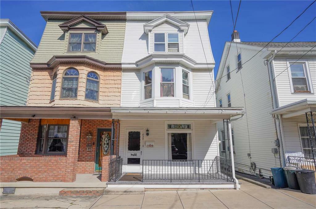 Property Photo: 639 Arlington Street PA 18252