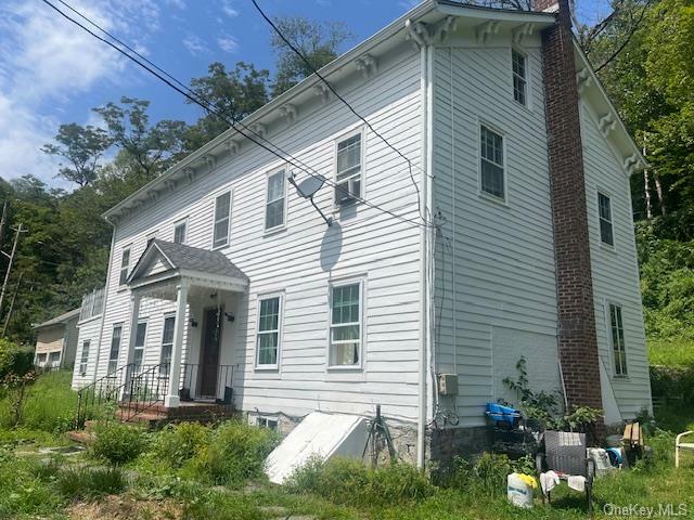 Property Photo:  5749 Albany Post Road  NY 10567 