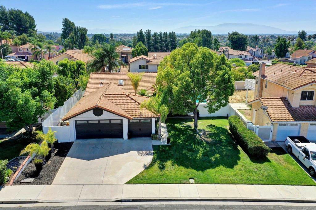 Property Photo:  39830 Braewood Court  CA 92563 