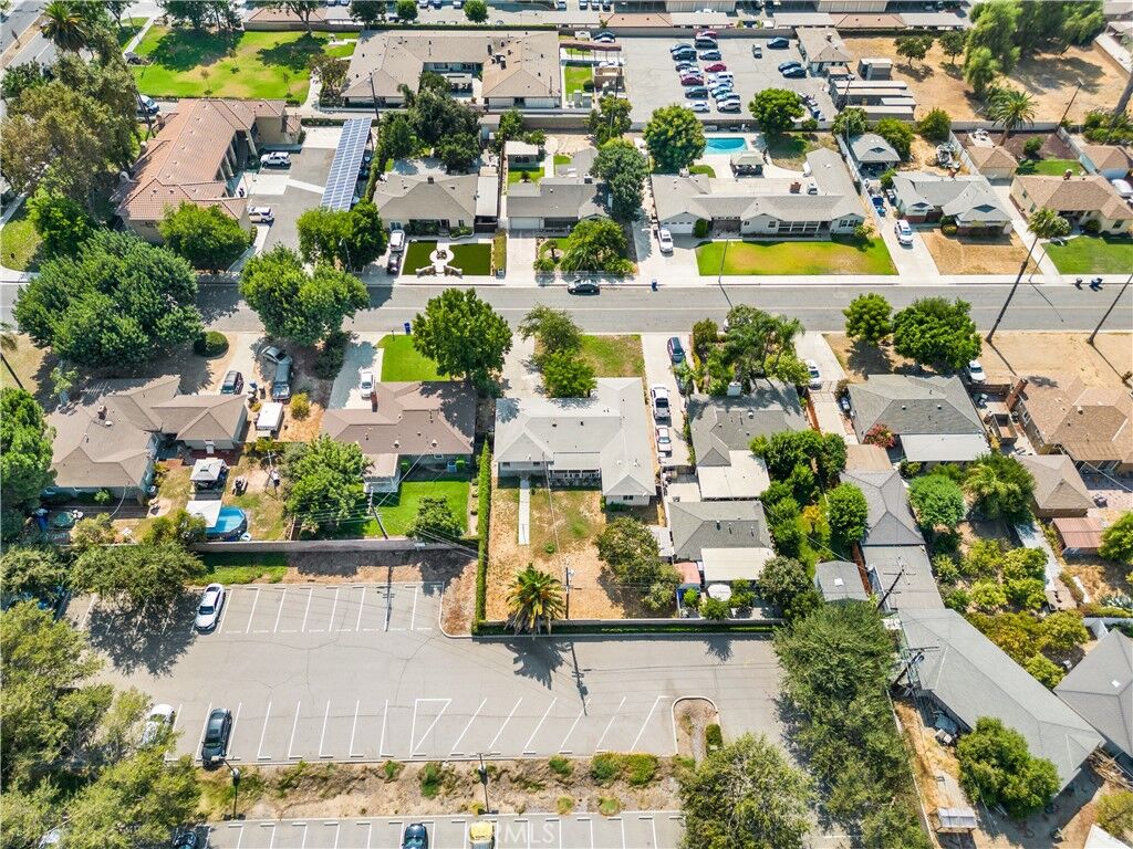 Property Photo: 3839 Wayne Court CA 92504