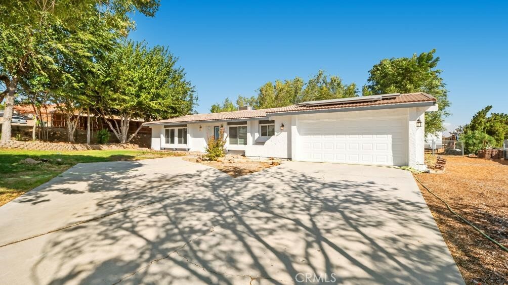 Property Photo:  18190 Alder Street  CA 92345 