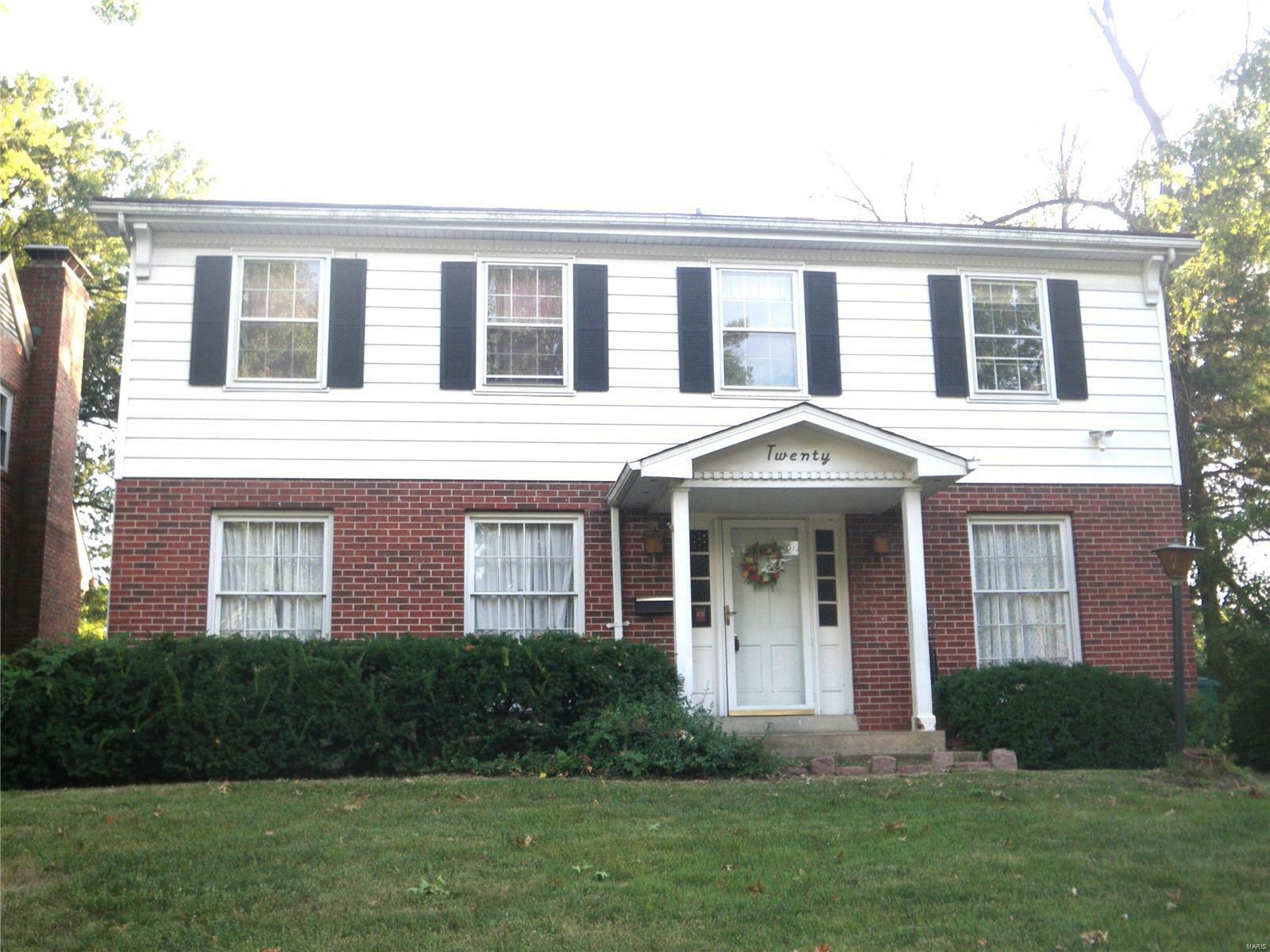 Property Photo:  20 Greendale Drive  MO 63121 