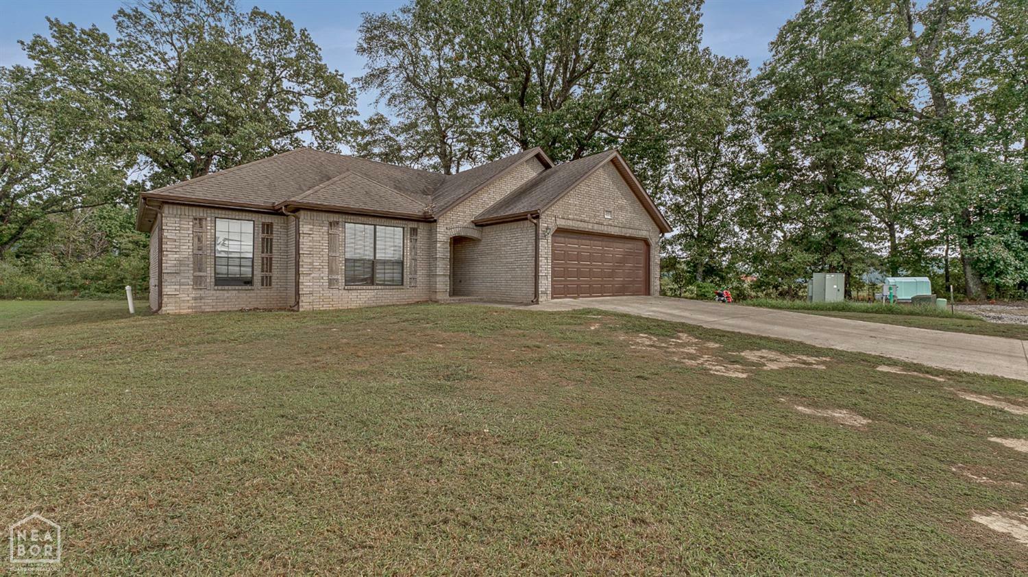 Property Photo:  2107 S 7th Street  AR 72450 