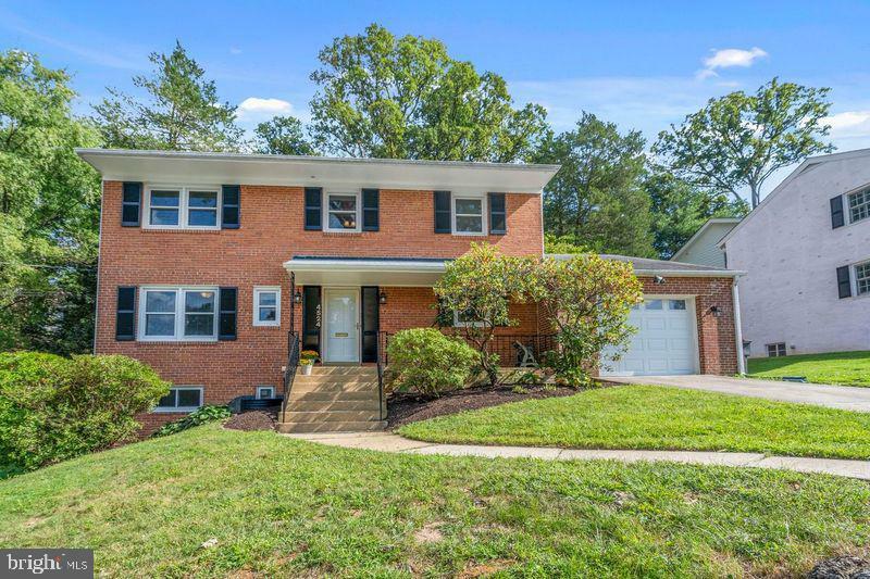 4524 40th Street N  Arlington VA 22207 photo