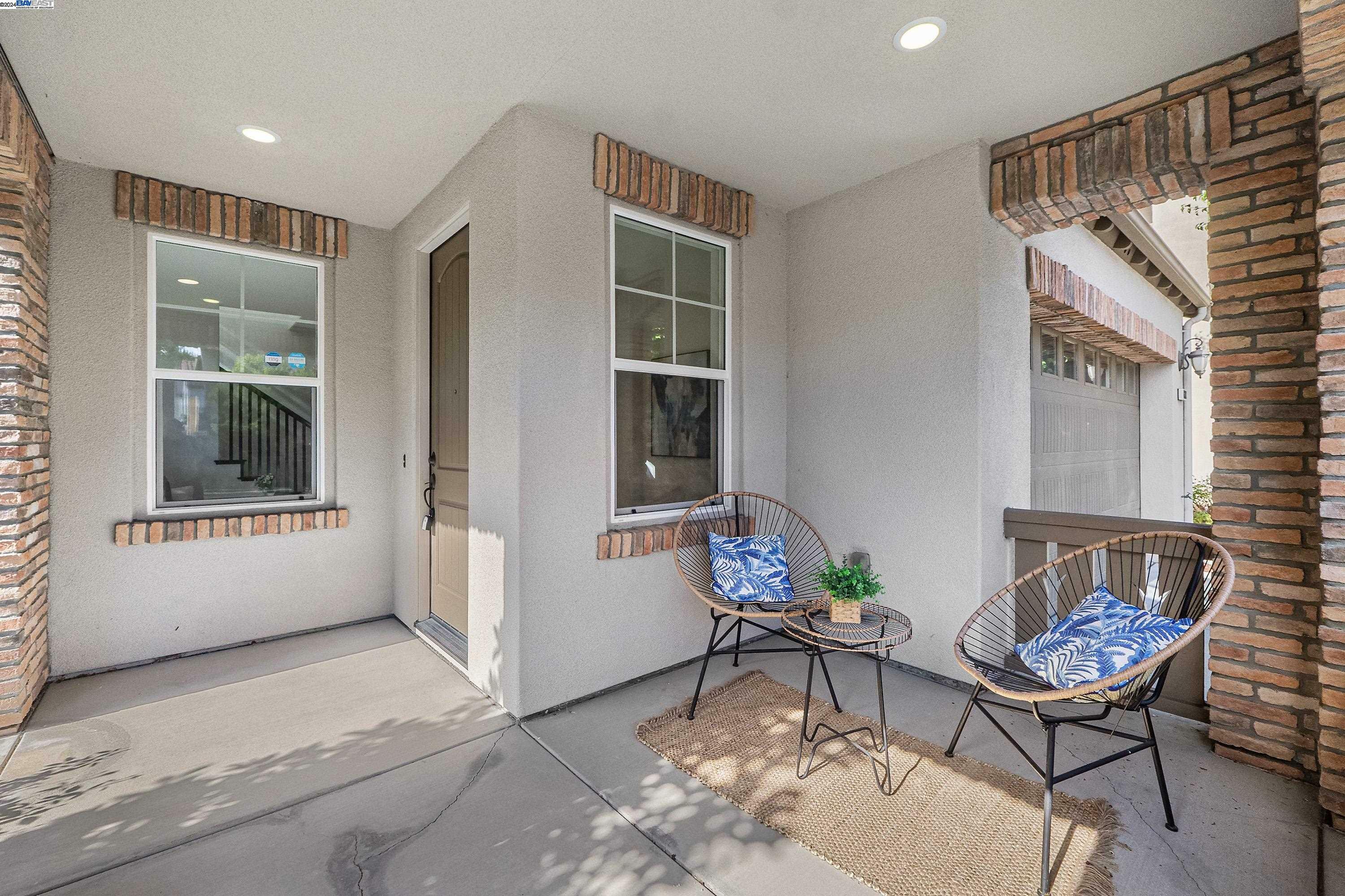 Property Photo:  4303 Gardenia St  CA 94582 